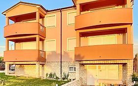 Apartmani Stella